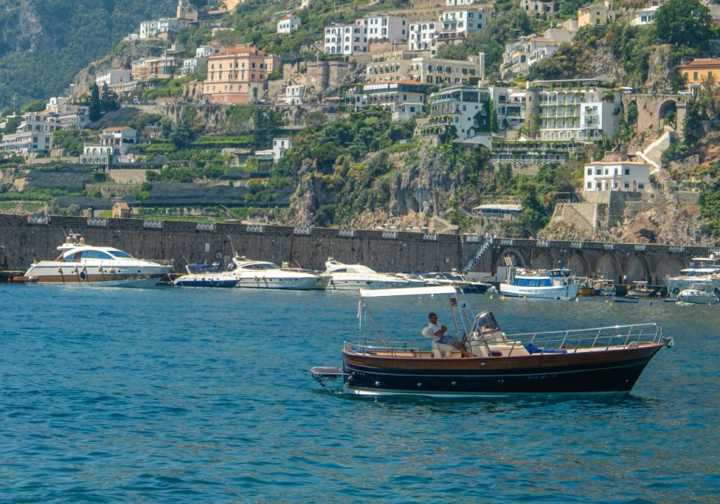 Amalfi boat tours