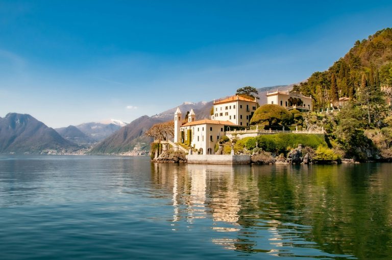 The Best Lakeside Villas in Italy to Spend Your Summer In